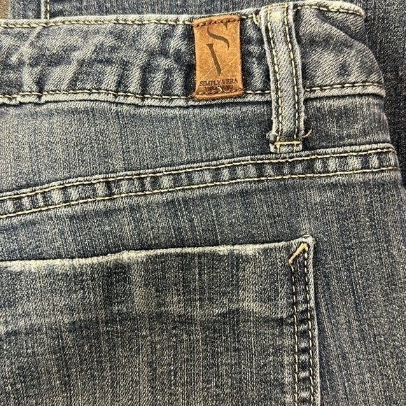 456.  Simply Vera size 8 - Picture 1 of 12